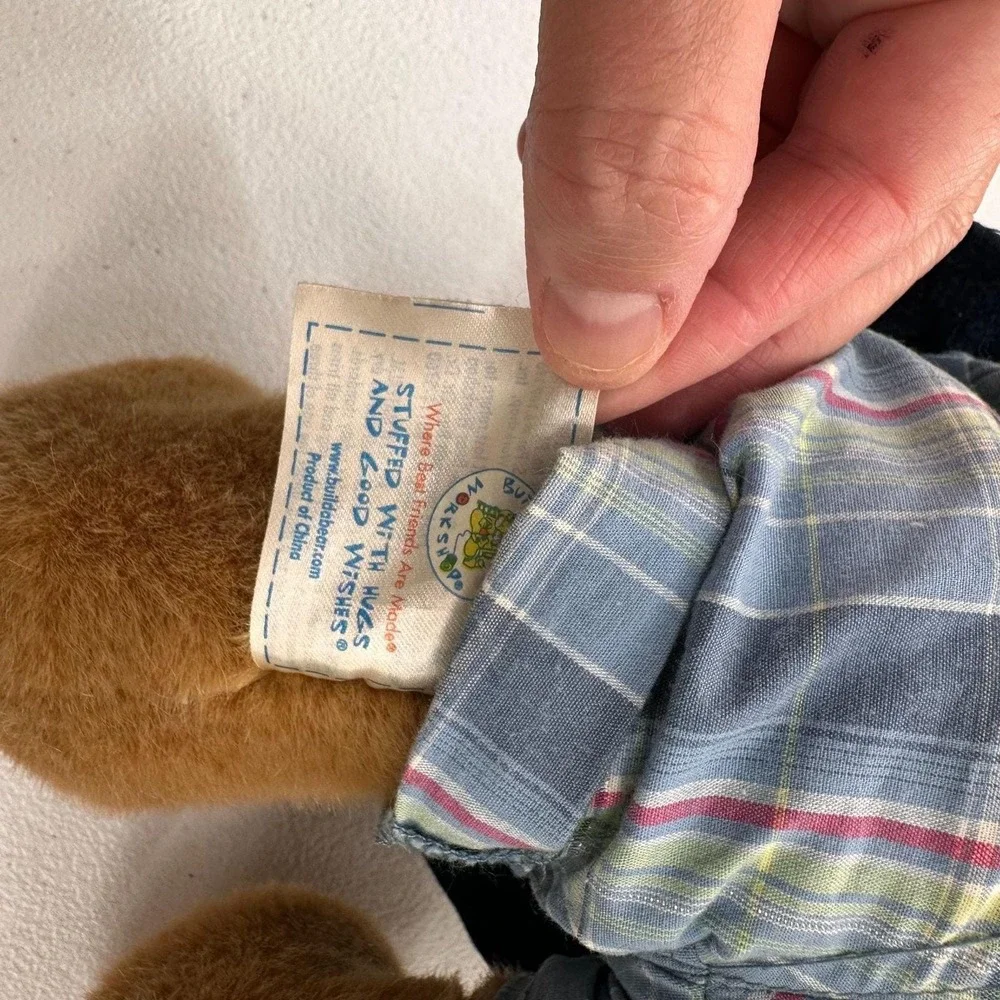 Build-A-Bear set includes